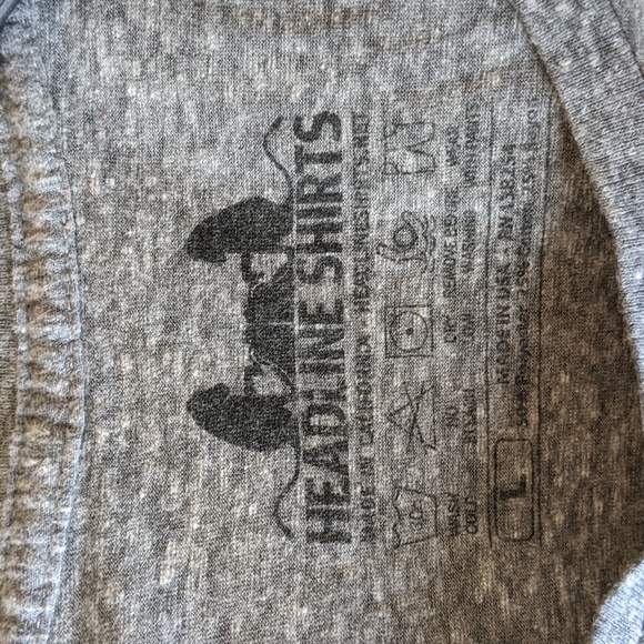 3 for $30 - Darth Vader graphic tee - Picture 3 of 3